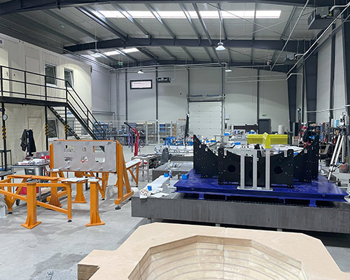 Assembly and fitting 4